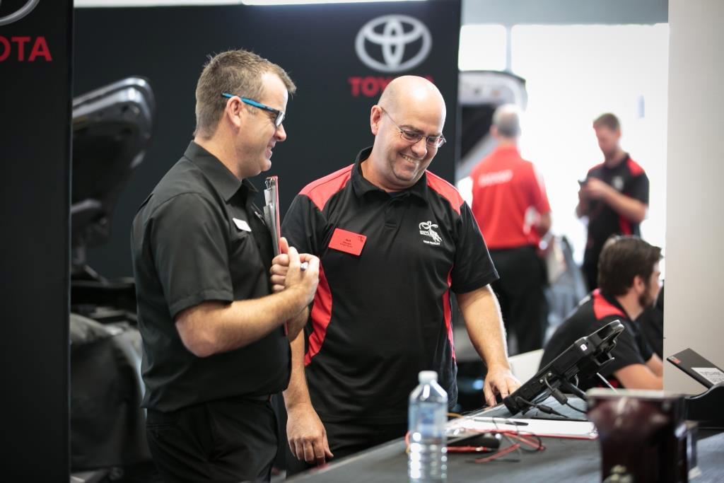 toyota technician staff uniform